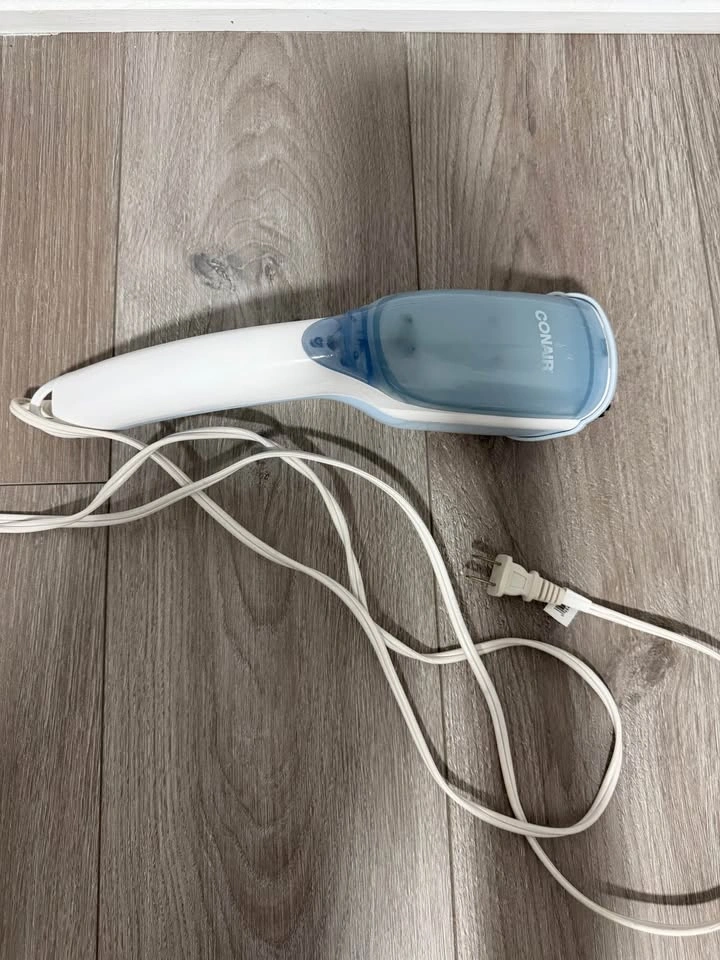 Conair steam iron - photo 3