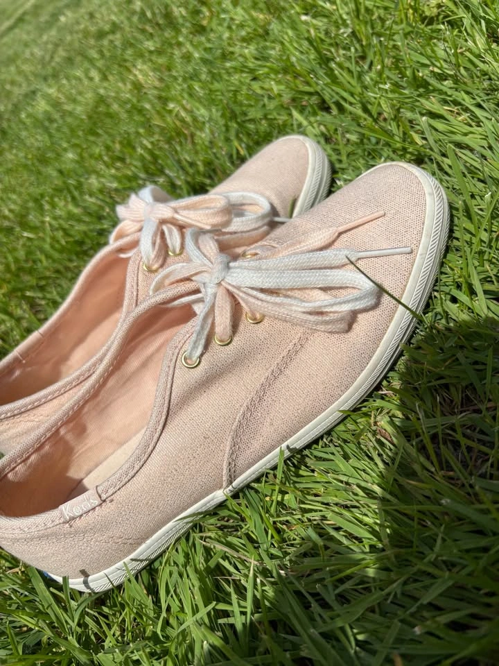 Sneakers (AE and Keds) - photo 2