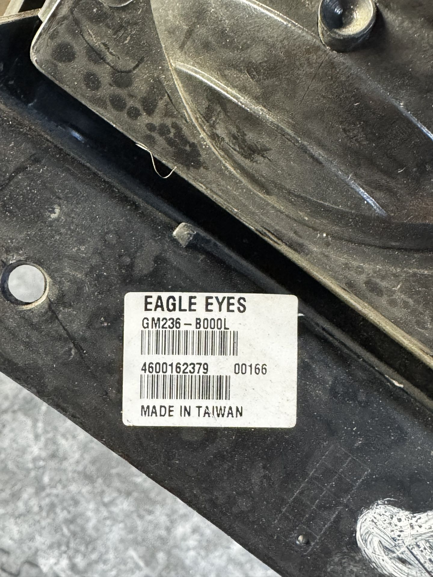 Eagle Eyes Lamp - photo 3