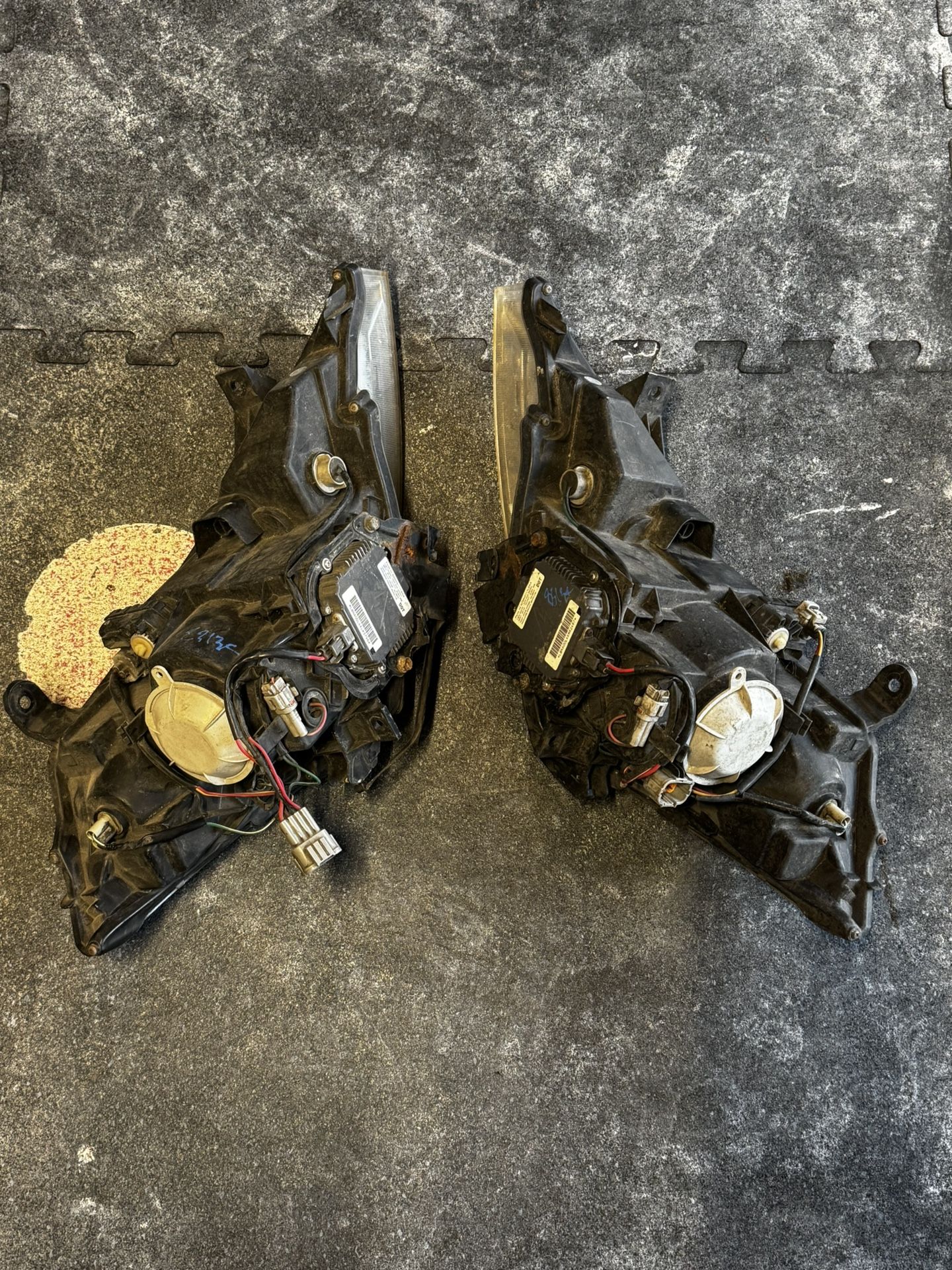 Headlights - photo 2