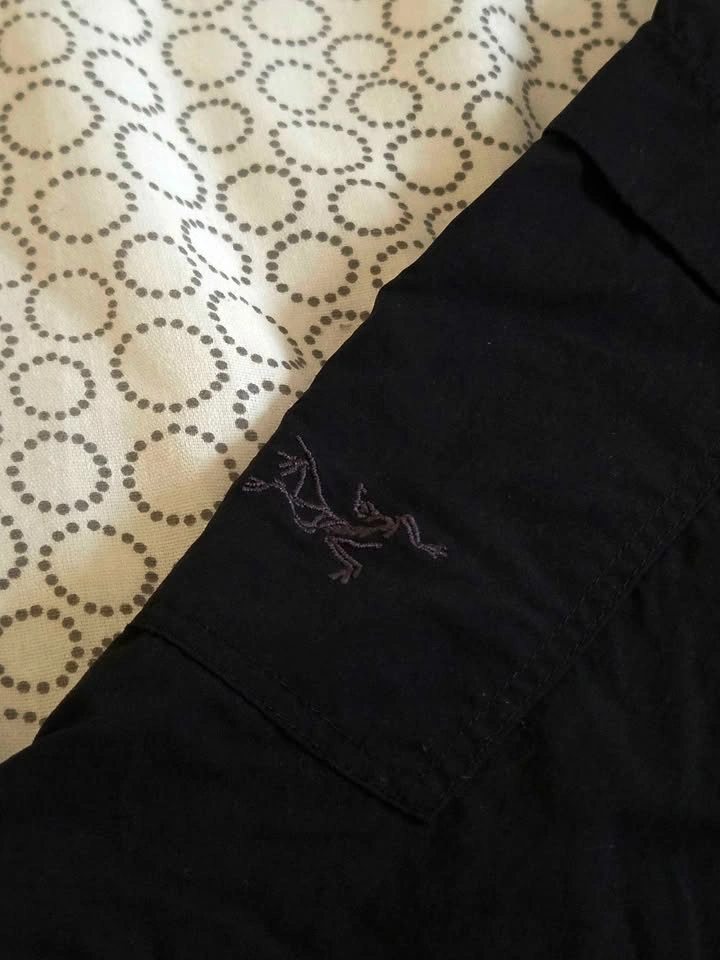 Arc'teryx Women's Pants – Small / Size 4 - photo 2