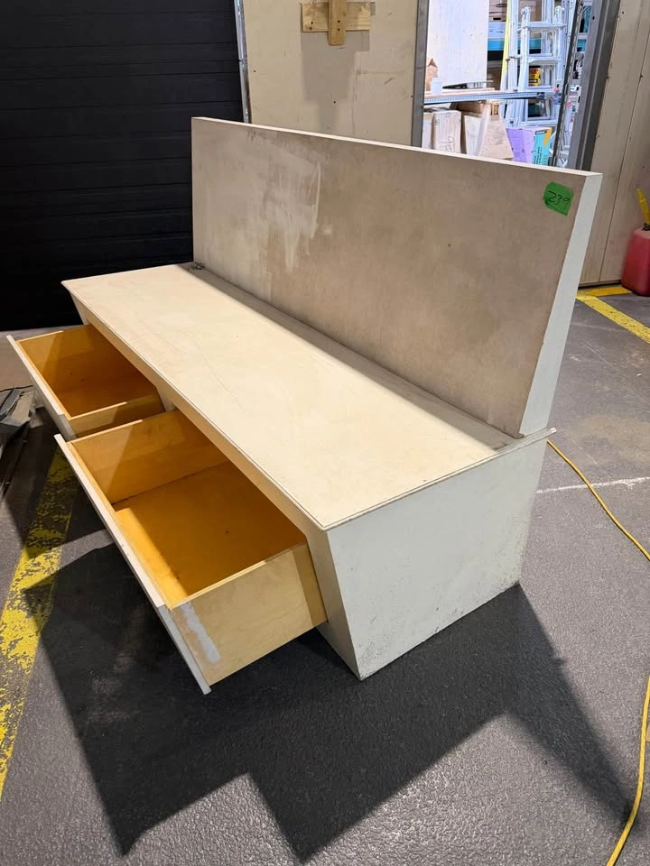 Custom Handmade Solid MDF Storage Bench / Mudroom Bench - photo 3