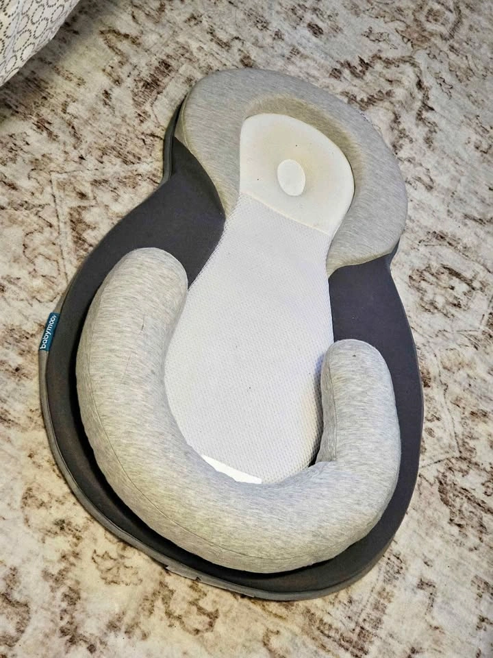 BabyMoov Ergonomic Baby Support Pillow