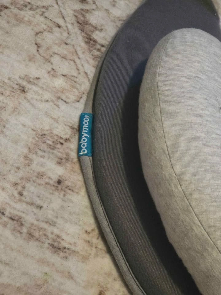 BabyMoov Ergonomic Baby Support Pillow - photo 2