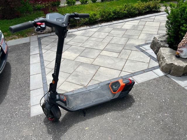 Segway P65 E-Scooter - Great condition - photo 5