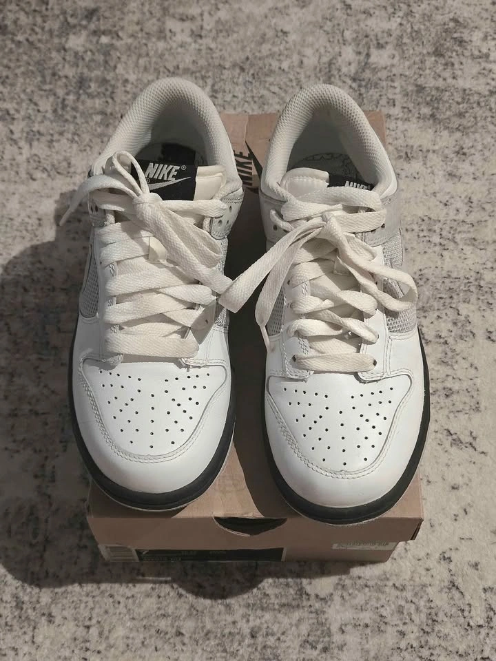 Nike Dunk Low WMNS White/Neutral Grey/Black – Women’s Size 7 - photo 2
