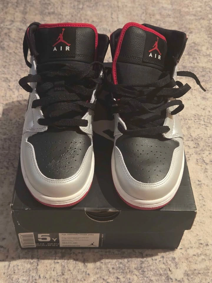 Air Jordan 1 Phat GS Silver/Black/Red – Size 5Y / Women's Size 7 - photo 2