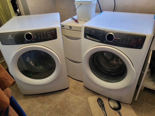 Electrolux washer and dryer