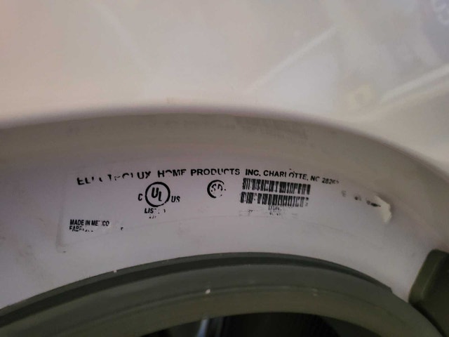Electrolux washer and dryer - photo 5