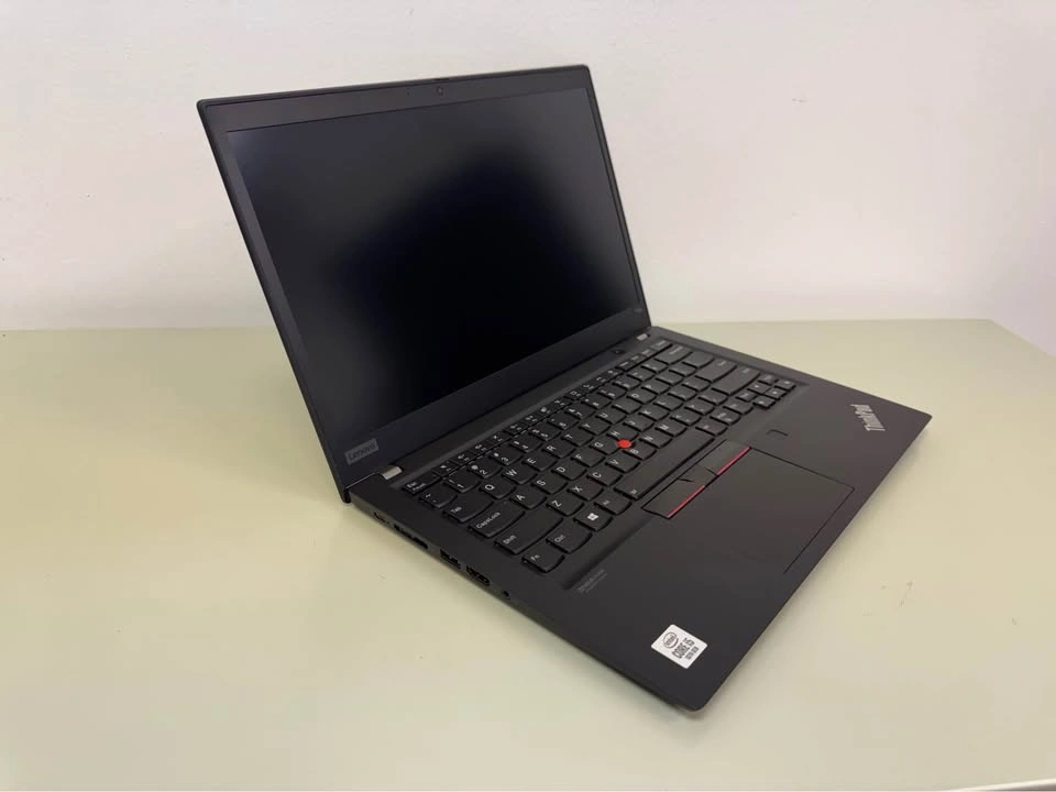 Lenovo ThinkPad T14s Gen1 - photo 3