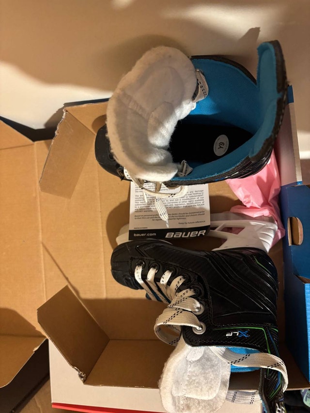 Bauer X-LP Youth Ice Hockey Skates Y9