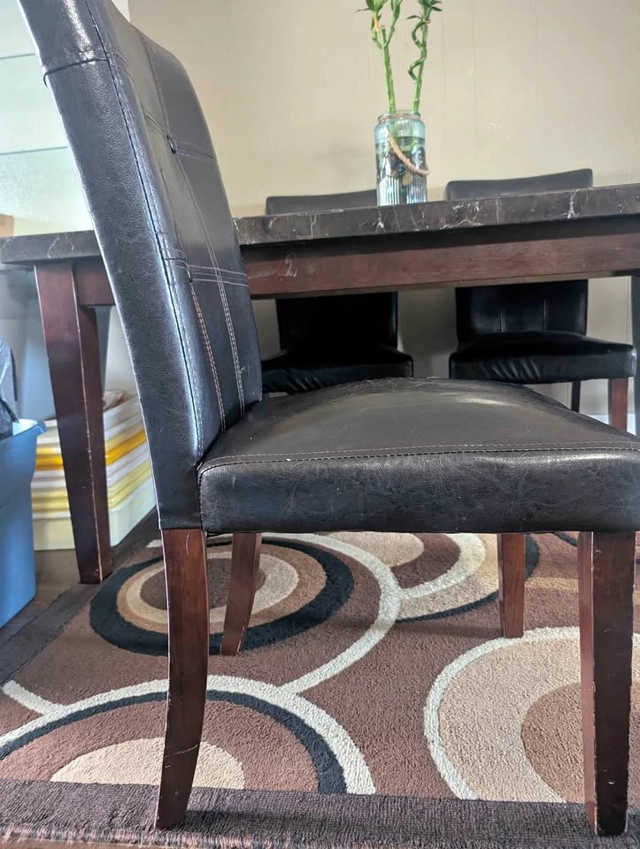 Marble Table with 3 chairs