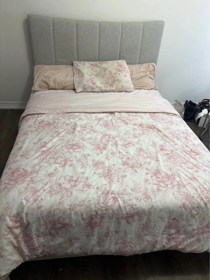The Brick Paseo Upholstered Queen Platform Bed - photo 2