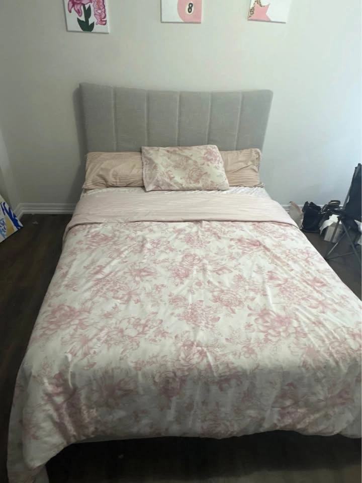 The Brick Paseo Upholstered Queen Platform Bed - photo 3