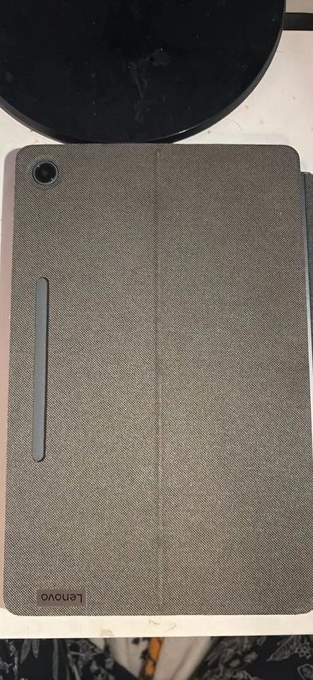 Lenovo touchscreen tablet with keyboard - photo 3