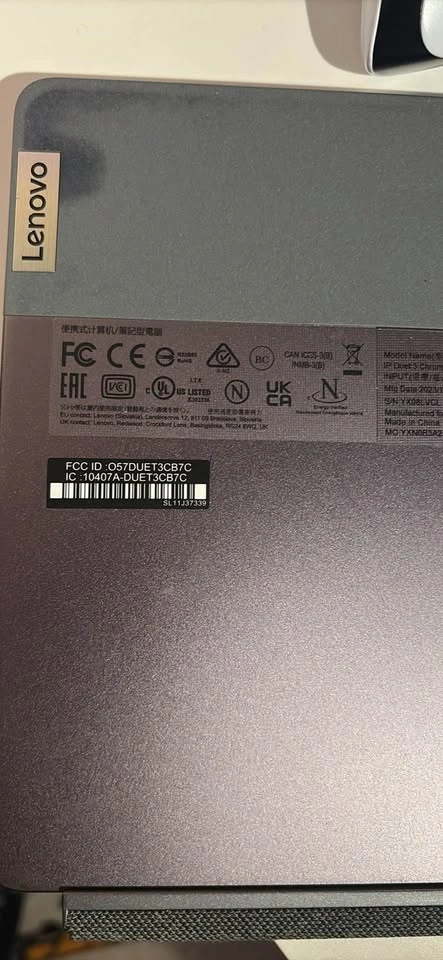 Lenovo touchscreen tablet with keyboard - photo 4