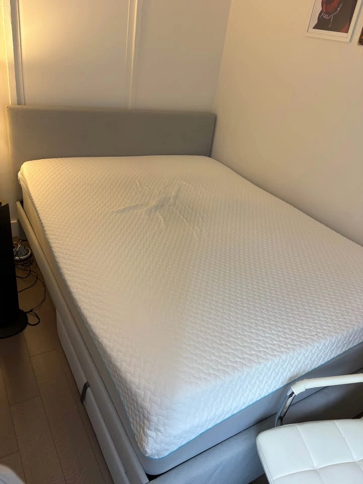 Gray Bed Frame, Mattress, and 2 drawers - photo 3