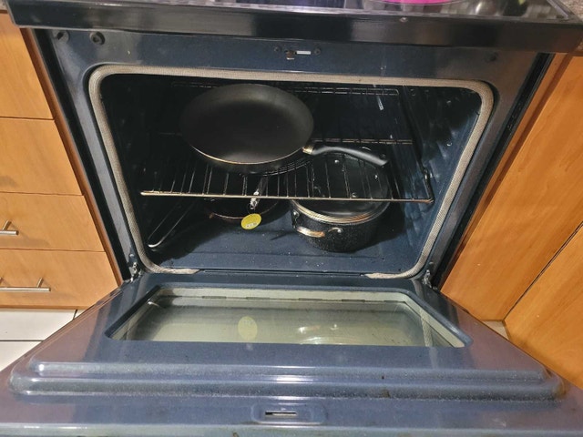 Samsung Stove - Oven doesn't work - photo 3