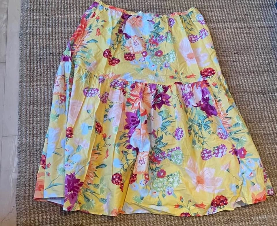 H&M Floral Tiered Midi Skirt Size XXL