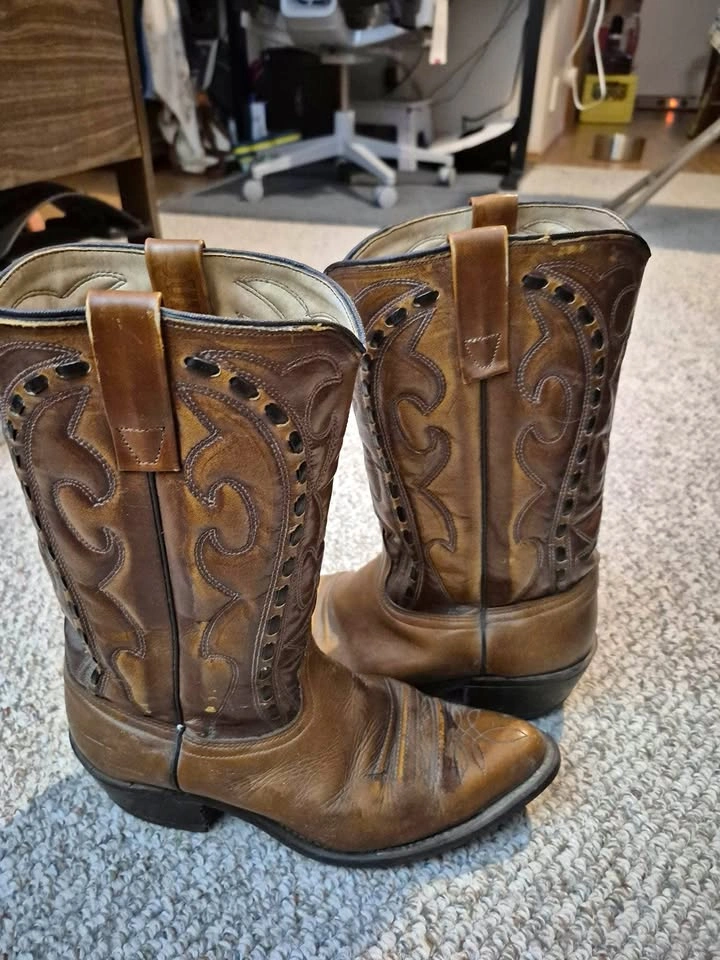 Unisex Durango Cowboy Boots Mens Size 9.5/Woman’s Size 11