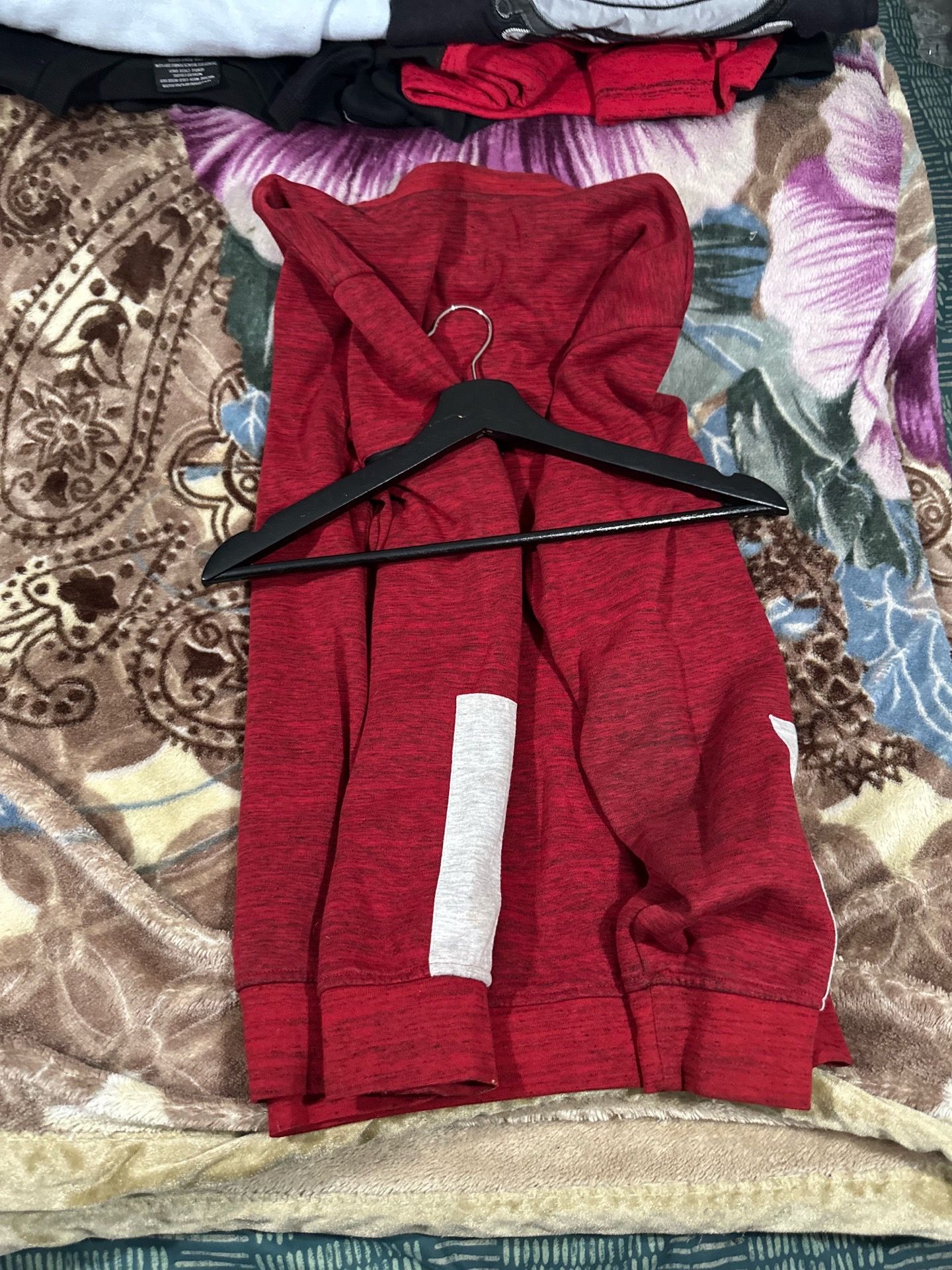 Reason sweater - photo 4