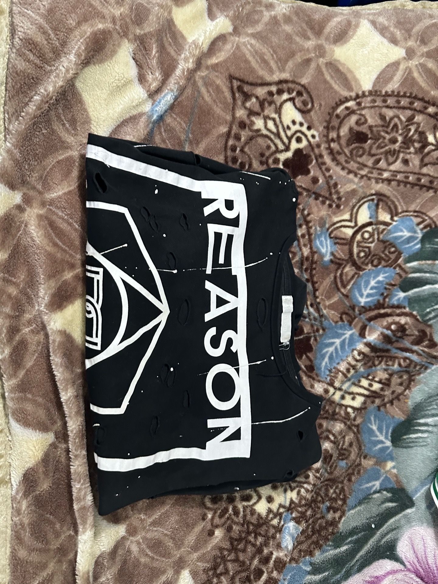 Reason shredded Shirt