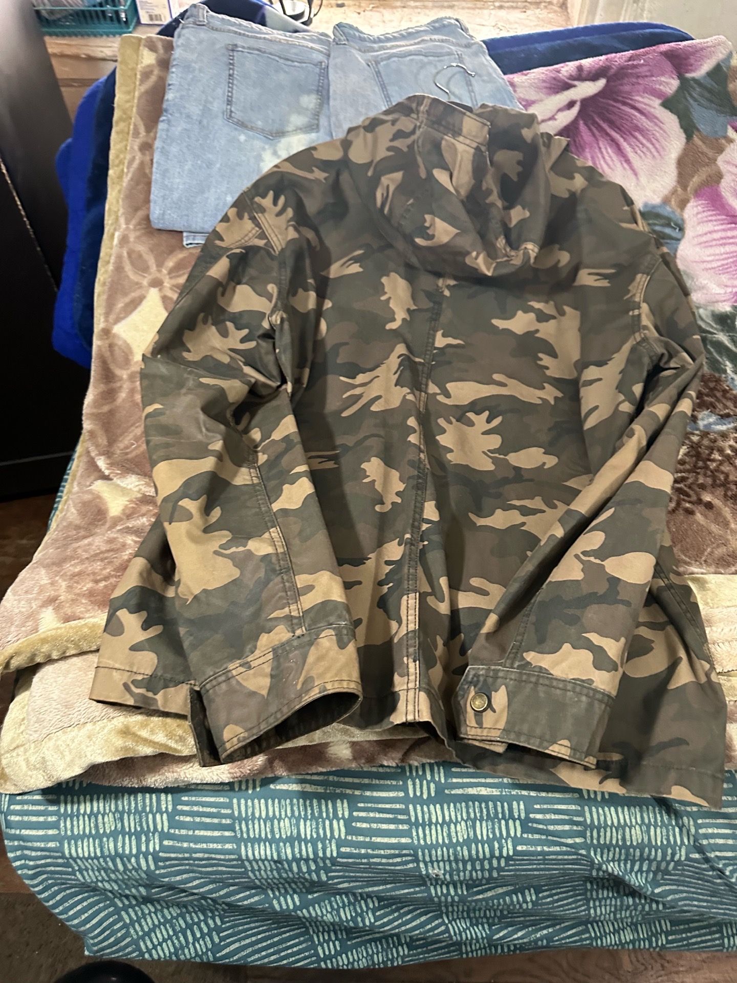 Zara Camouflague Jacket