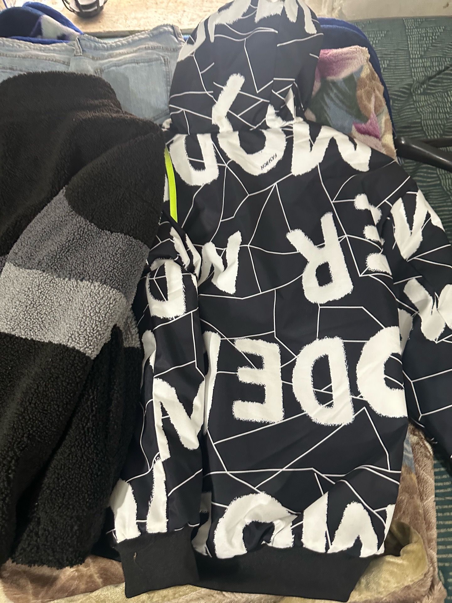 Fleece and Spider Coat Bundle - photo 2