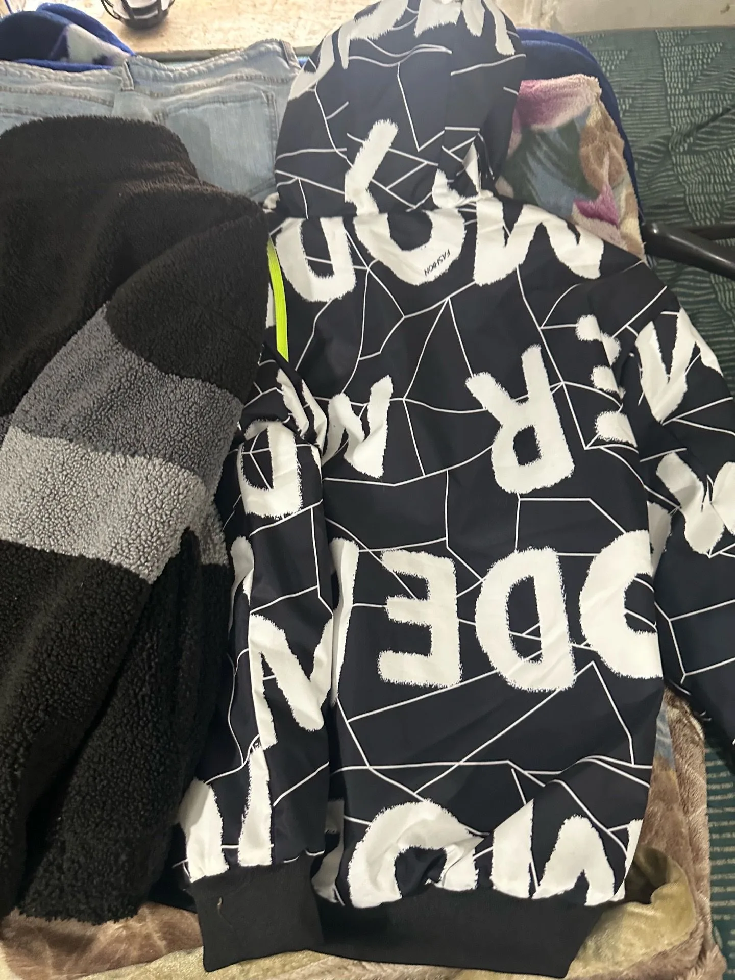 Fleece and Spider Coat Bundle - photo 2