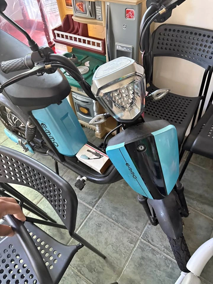 Emmo E scooter
