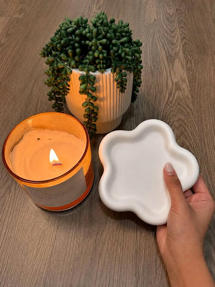 Citrus Grove Candle & Flower Shaped Tray