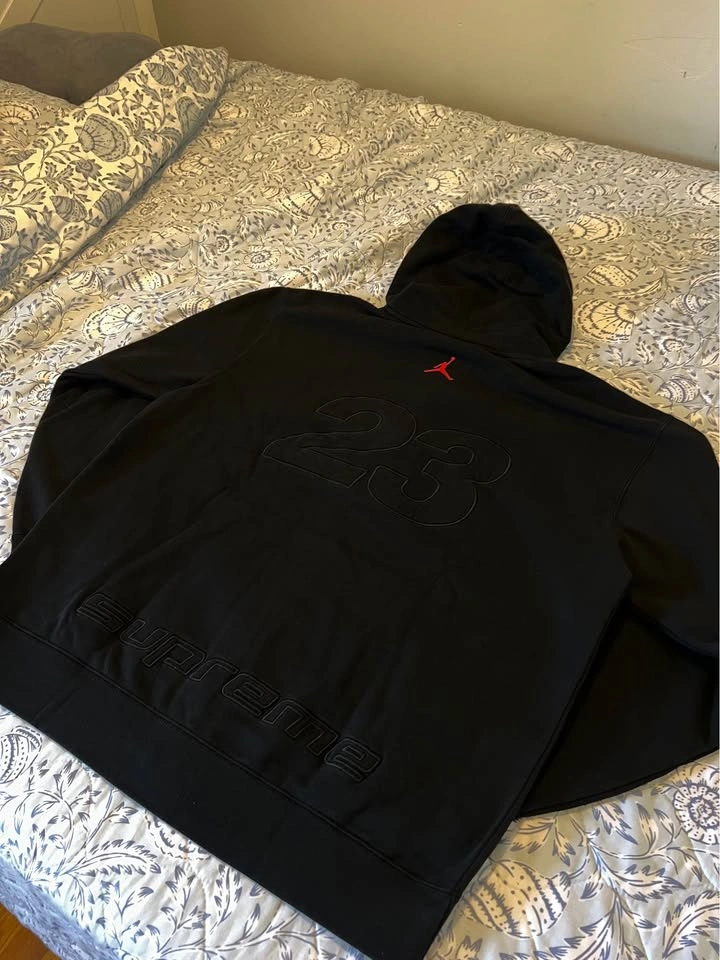 Supreme x Jordan Zip Up Hooded Sweatshirt ‘Black’ - photo 4