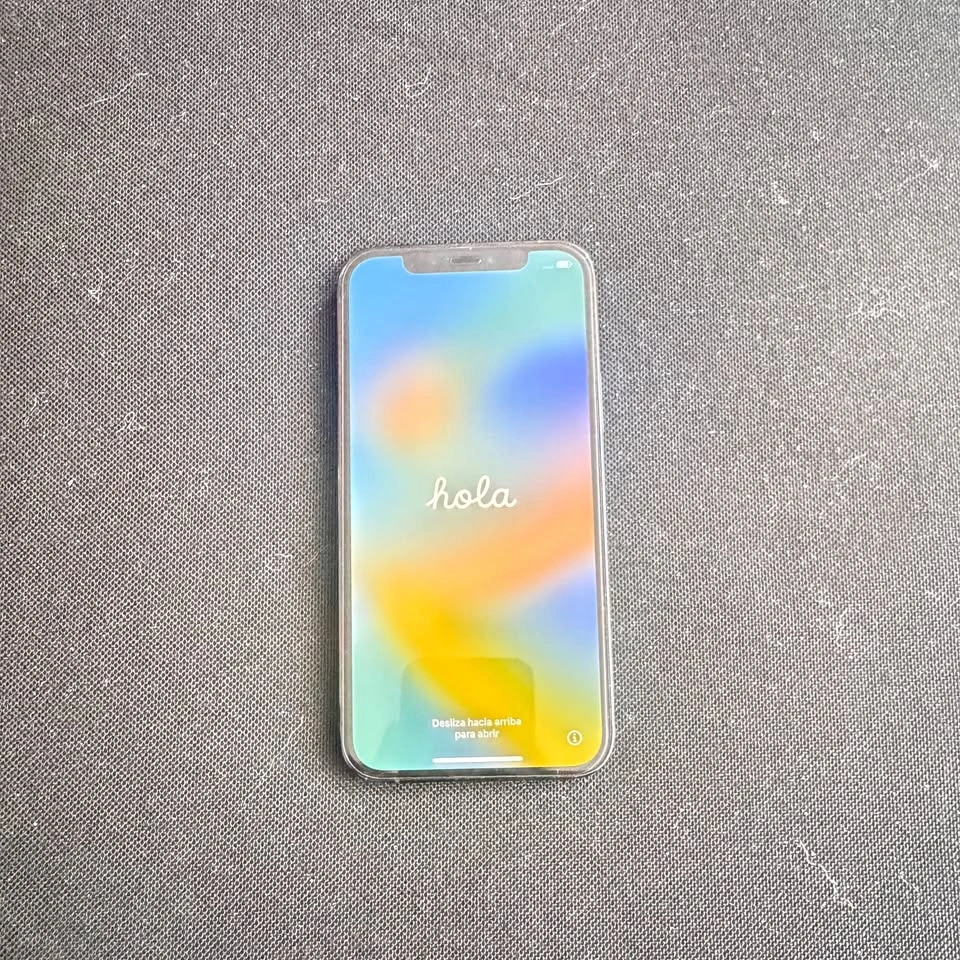 iPhone 12 Pro - 128 GB Factory Unlocked - Excellent Condition