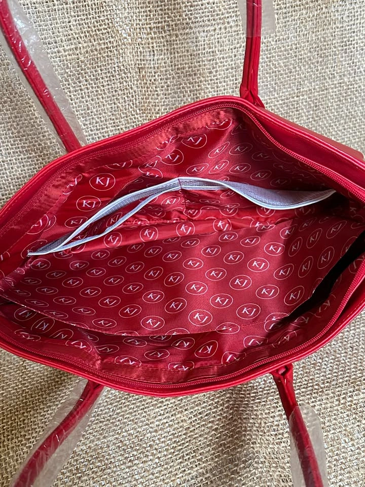 Karine Joncas red handbag - photo 3