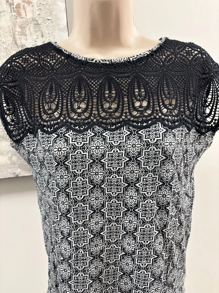 Ann Taylor LOFT Vintage Women's Cotton Top with Lace Detail⚽️ - photo 2