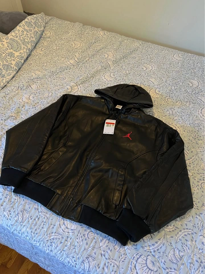 Supreme x Jordan Hooded Leather Jacket ‘Black’ - photo 2