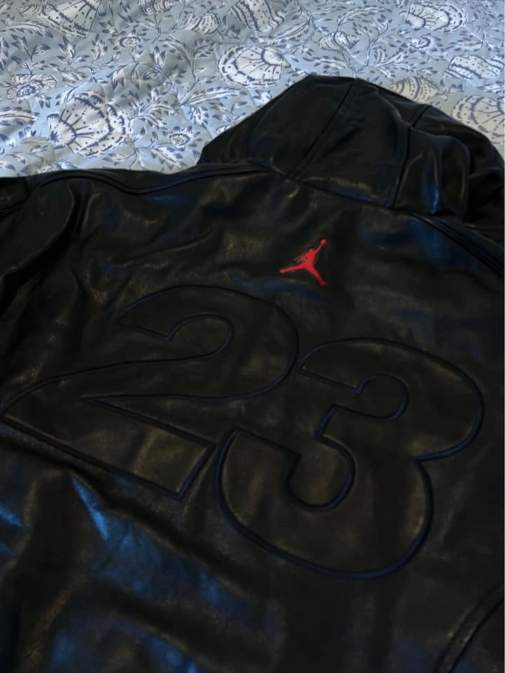 Supreme x Jordan Hooded Leather Jacket ‘Black’ - photo 4