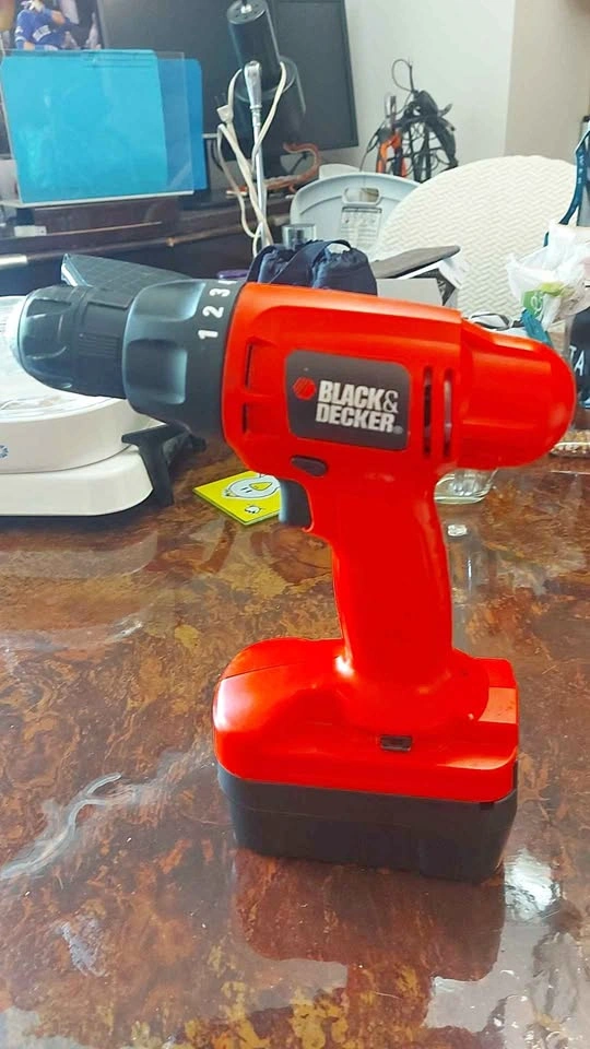 Drill with new 18v 6.5Ah lithium batterry