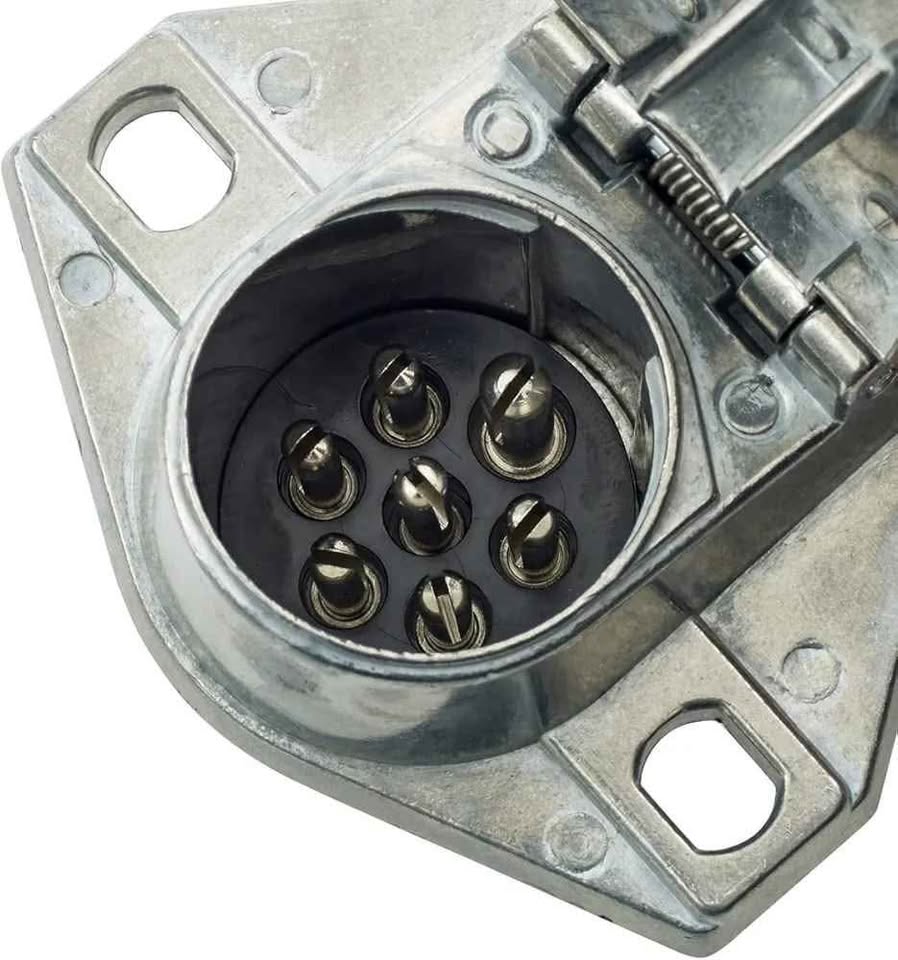 7-Pole Trailer Electrical Socket with Spring Loaded Cover - photo 3