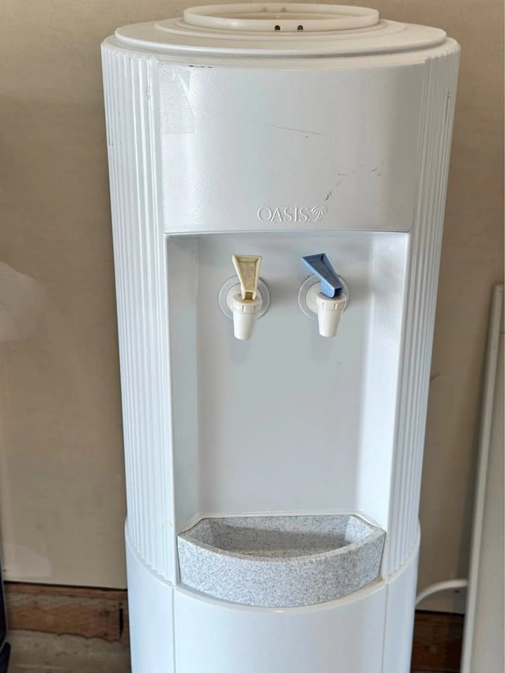 Oasis Hot & Cold Water Cooler
