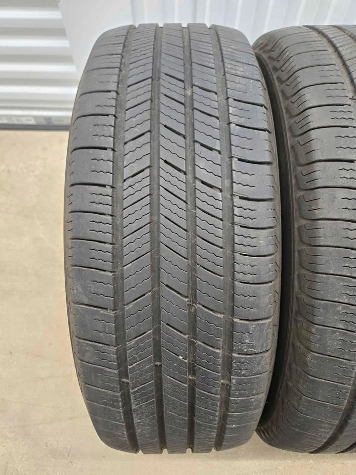 Michelin Defender All Season Tires 225/65R17 - photo 2