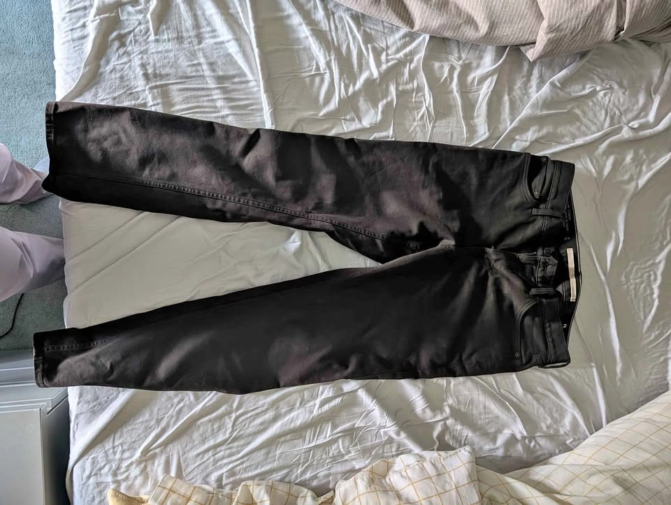 Banana Republic Traveller Pants (men's 32x30 slim fit)