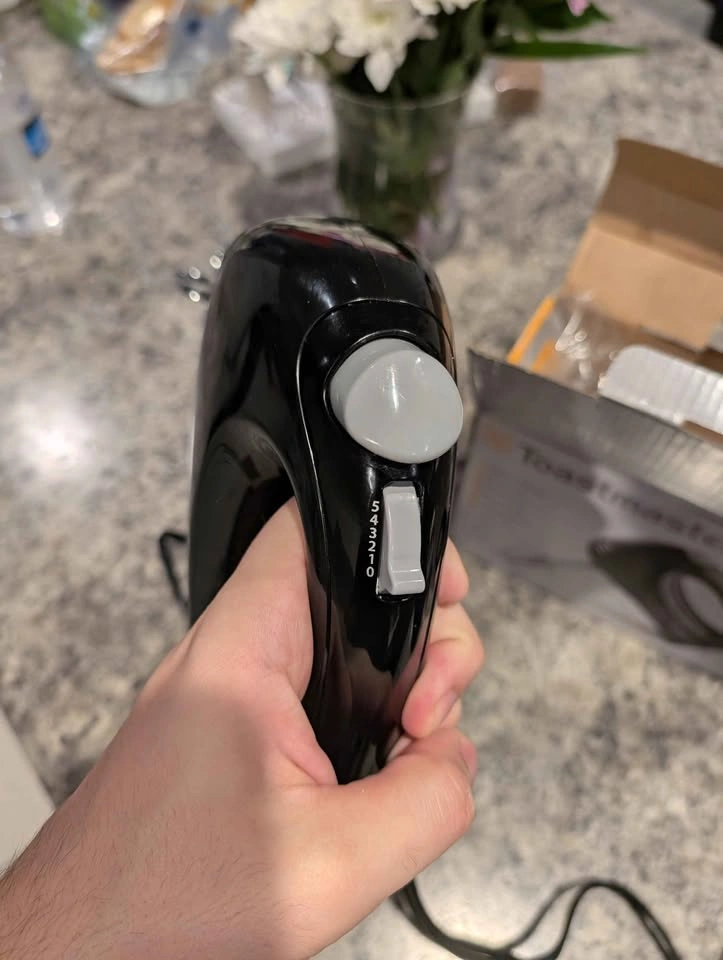 Toastmaster Handheld Mixer - photo 2