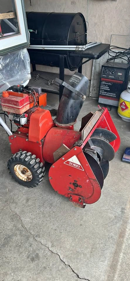 Toro Snow Blower Machine - Electric Starter