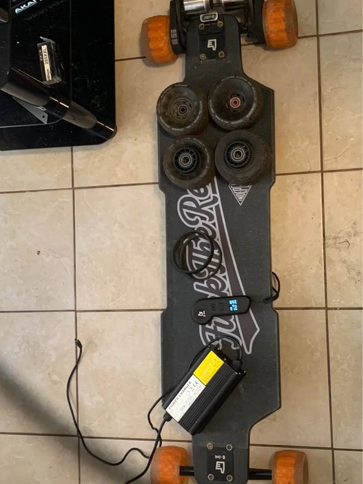 CARBON FIBER BELT DRIVE electric skateboard 45kmh/55dist $1800 m - photo 5