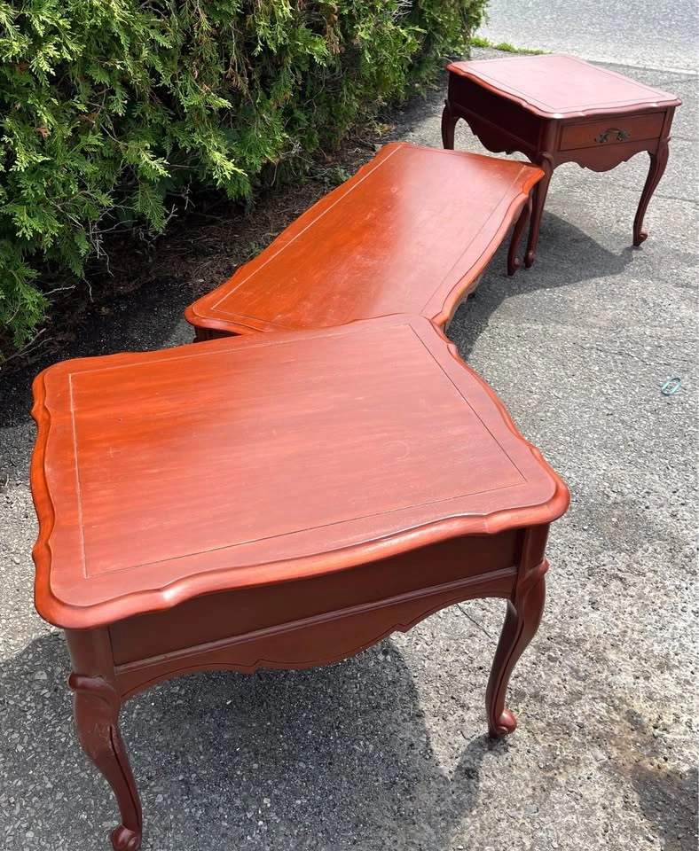 3-Piece French Provincial Coffee & End Table Set - photo 3