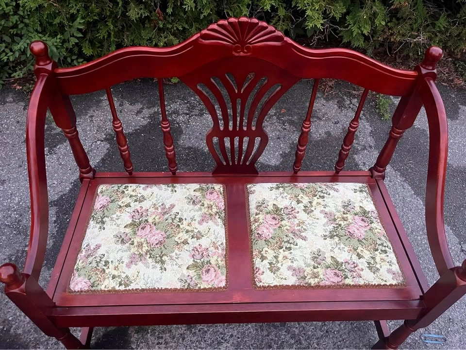 Solid Wood Traditional Entryway Bench | Cherry Finish - photo 4