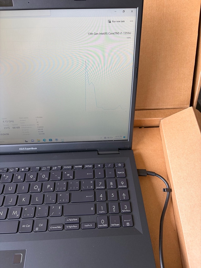 ASUS ExpertBook B1 Laptop – Excellent Condition - photo 4