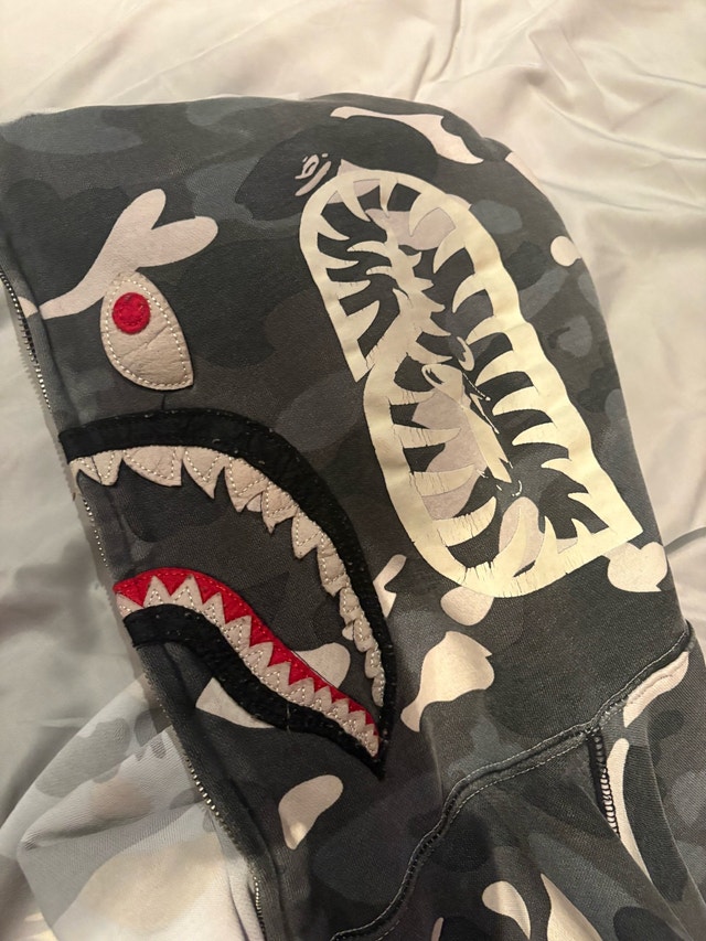 Authentic Bape Hoodie - photo 4