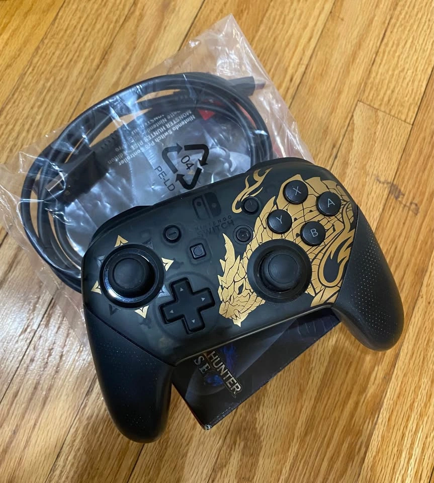Nintendo Switch Pro Controllers – Monster Hunter Edition - photo 5